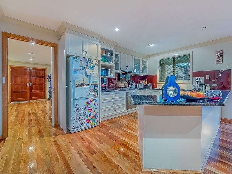 327a Rossiter Road, Koo Wee Rup VIC 3981