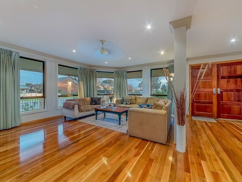 327a Rossiter Road, Koo Wee Rup VIC 3981