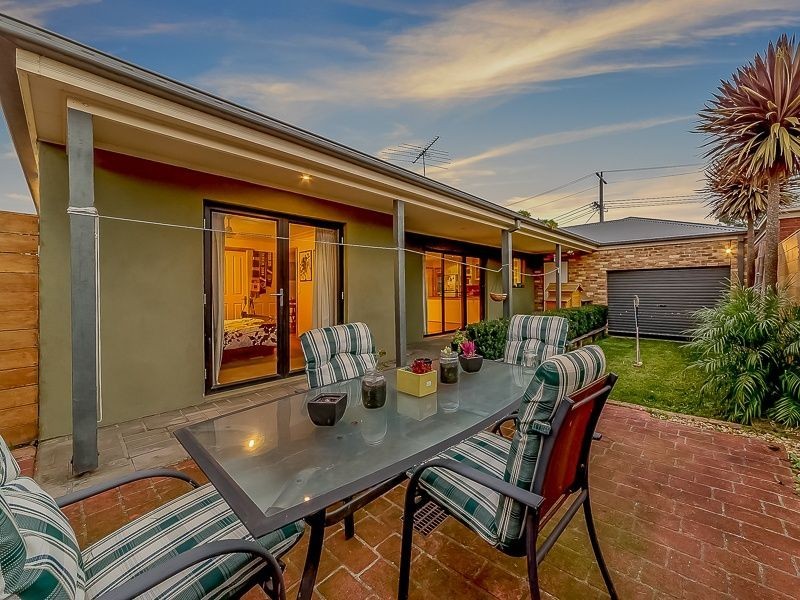 327a Rossiter Road, Koo Wee Rup VIC 3981