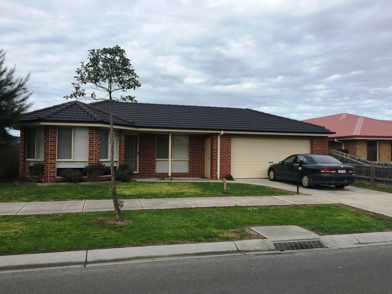 10 Bailey Boulevard, Koo Wee Rup VIC 3981