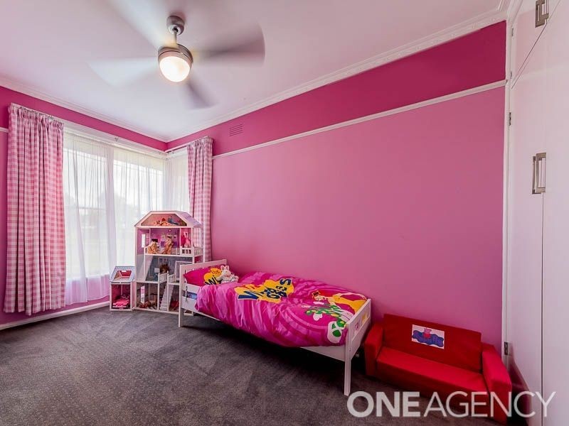 64 Henry Street, Koo Wee Rup VIC 3981