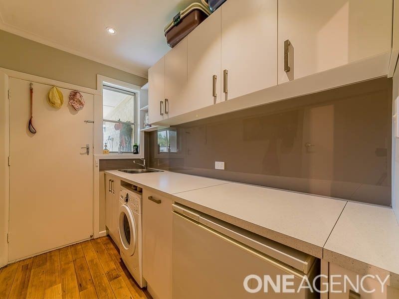 64 Henry Street, Koo Wee Rup VIC 3981