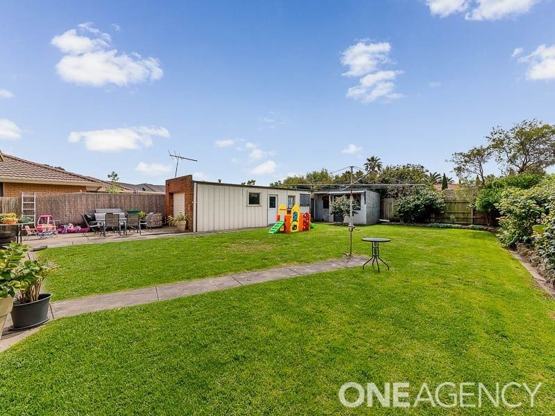 64 Henry Street, Koo Wee Rup VIC 3981