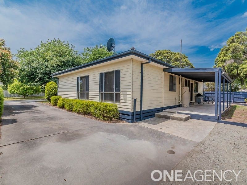 17 Station Street, Lang Lang VIC 3984