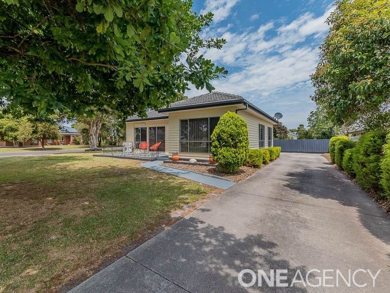17 Station Street, Lang Lang VIC 3984