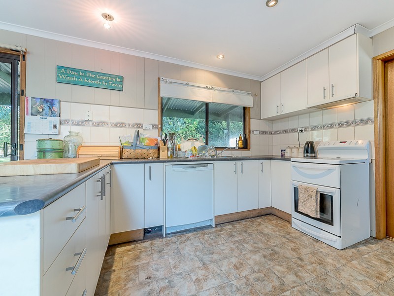 85 Forrest Drive, Nyora VIC 3987