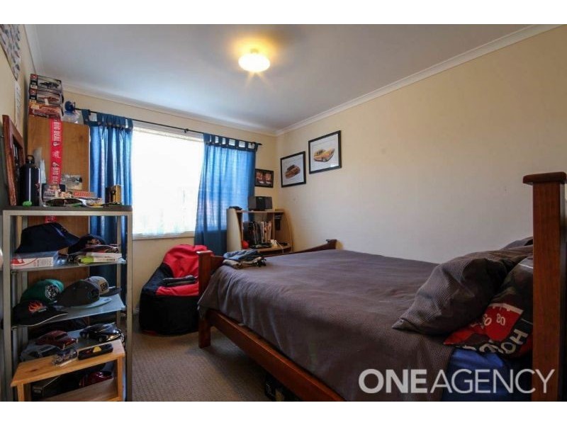 1/8a Henry Street, Koo Wee Rup VIC 3981