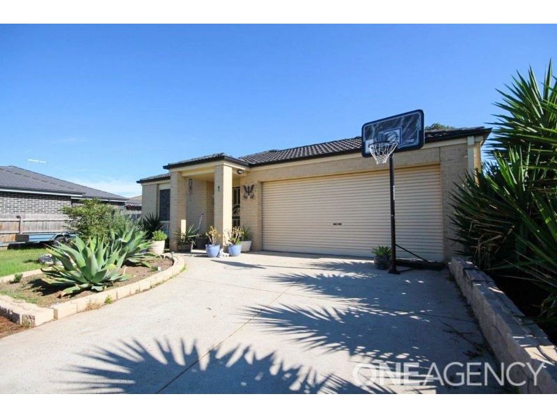 1/8a Henry Street, Koo Wee Rup VIC 3981