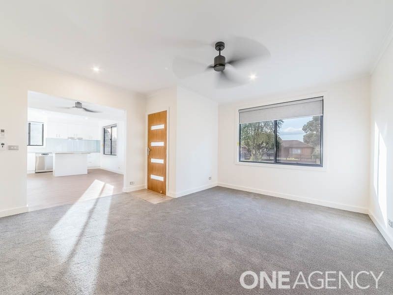 1/27 Henry Street, Koo Wee Rup VIC 3981