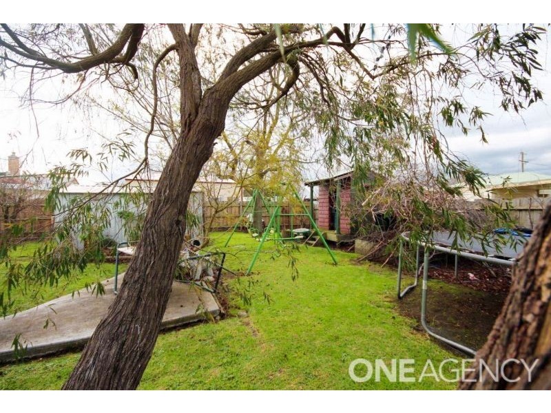 13 Charles Street, Koo Wee Rup VIC 3981