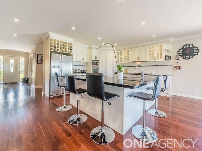 41 Gainsborough Avenue, Lang Lang VIC 3984