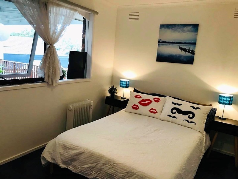 27 Whitford Way, Frankston VIC 3199