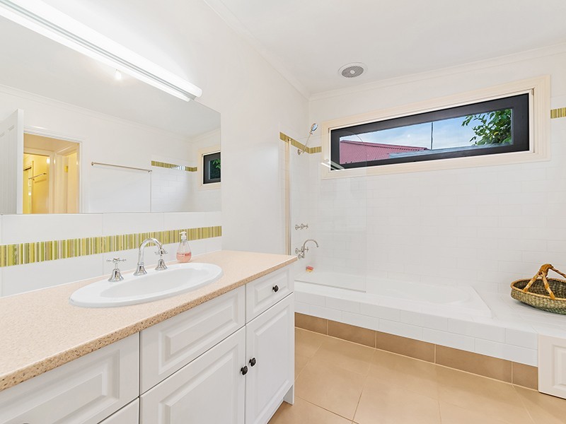 14 Rupert Street, Lang Lang VIC 3984