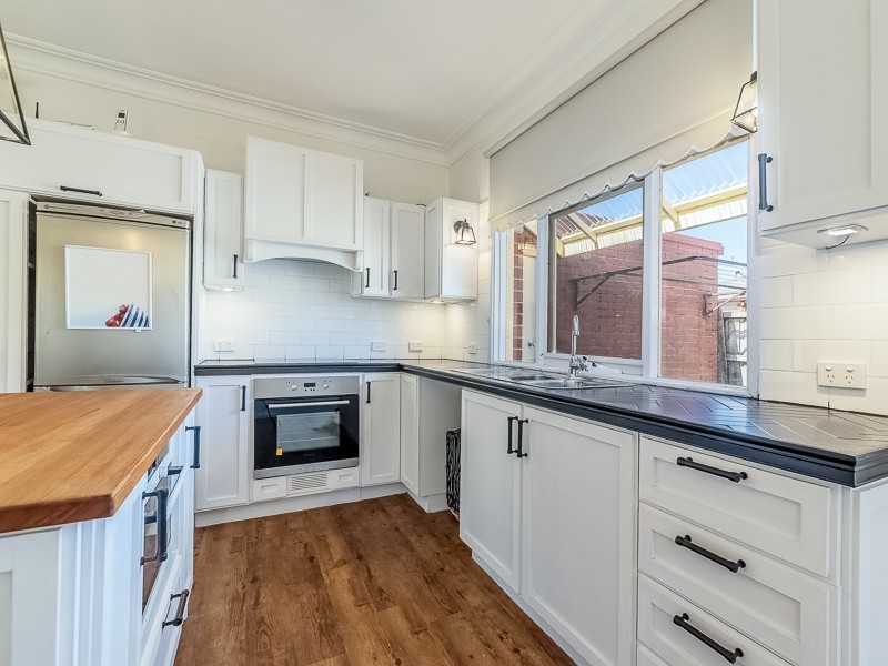 3/2 Gardner Street, Koo Wee Rup VIC 3981