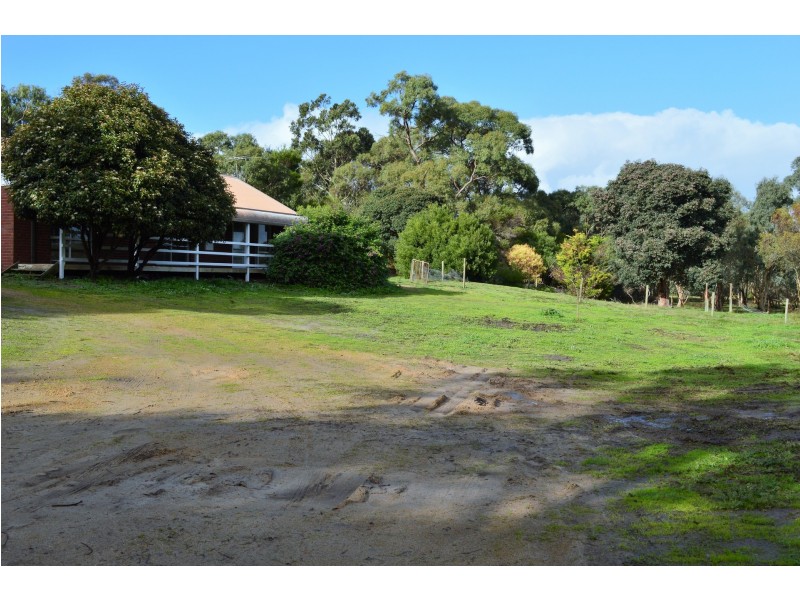 810 North Road, Pearcedale VIC 3912