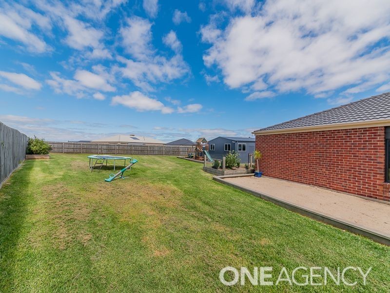 184 Mcdonalds Track, Lang Lang VIC 3984