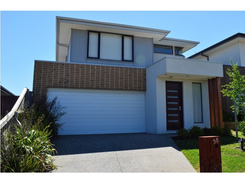 58 Ellaroo Circuit, Clyde North VIC 3978