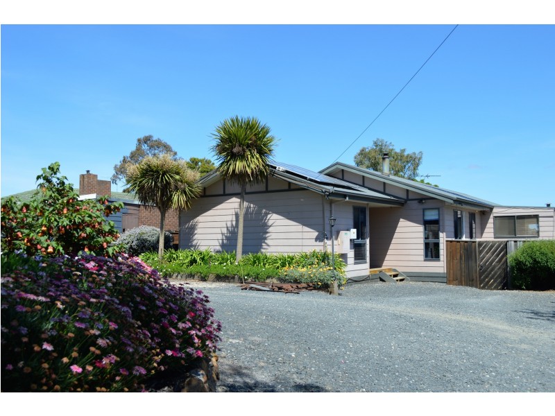 13 Bayview Road, Tooradin VIC 3980