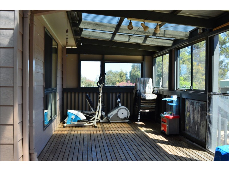 13 Bayview Road, Tooradin VIC 3980