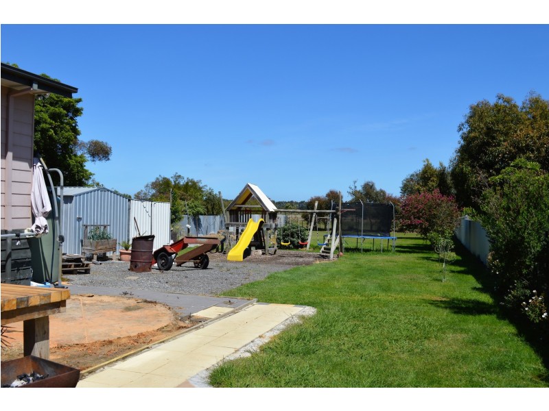 13 Bayview Road, Tooradin VIC 3980