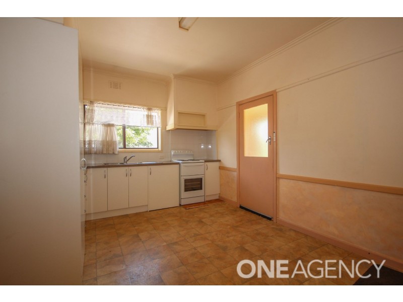 12 Sybella Avenue, Koo Wee Rup VIC 3981