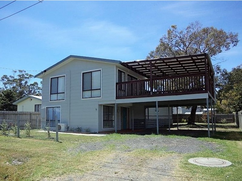 5 Wendy Street, Pioneer Bay VIC 3984
