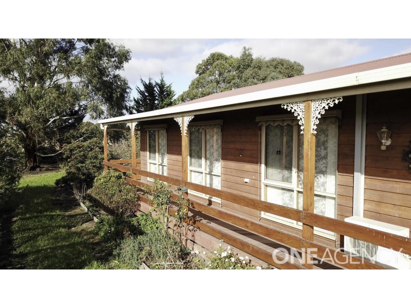 85 Bethunes Road, Koo Wee Rup VIC 3981