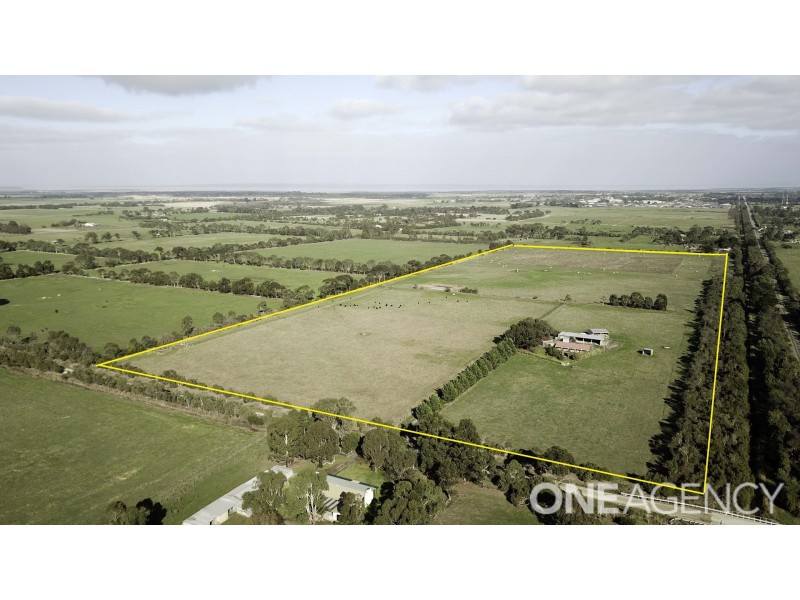 85 Bethunes Road, Koo Wee Rup VIC 3981