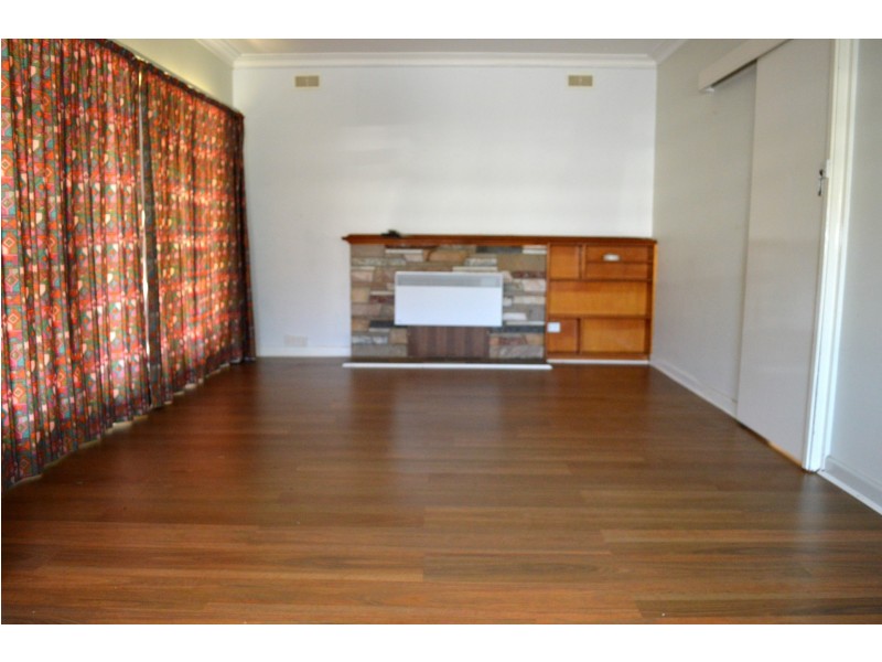 26 Henry Street, Koo Wee Rup VIC 3981