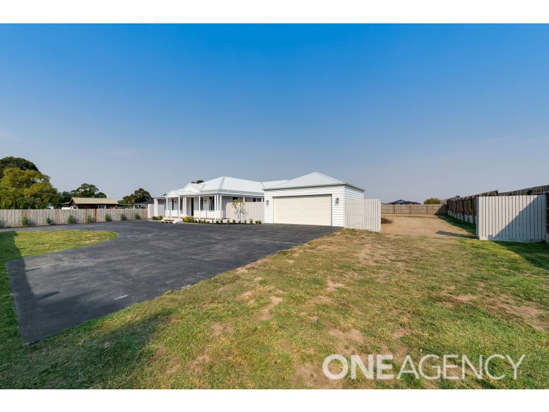 180 Rossiter Road, Koo Wee Rup VIC 3981