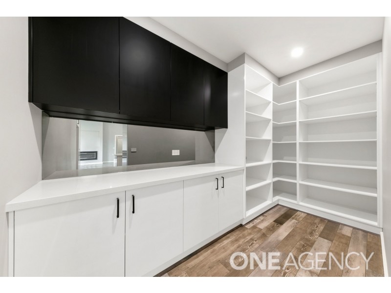 180 Rossiter Road, Koo Wee Rup VIC 3981