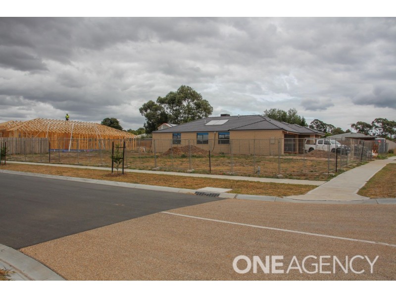 6 Langley Blvd, Lang Lang VIC 3984