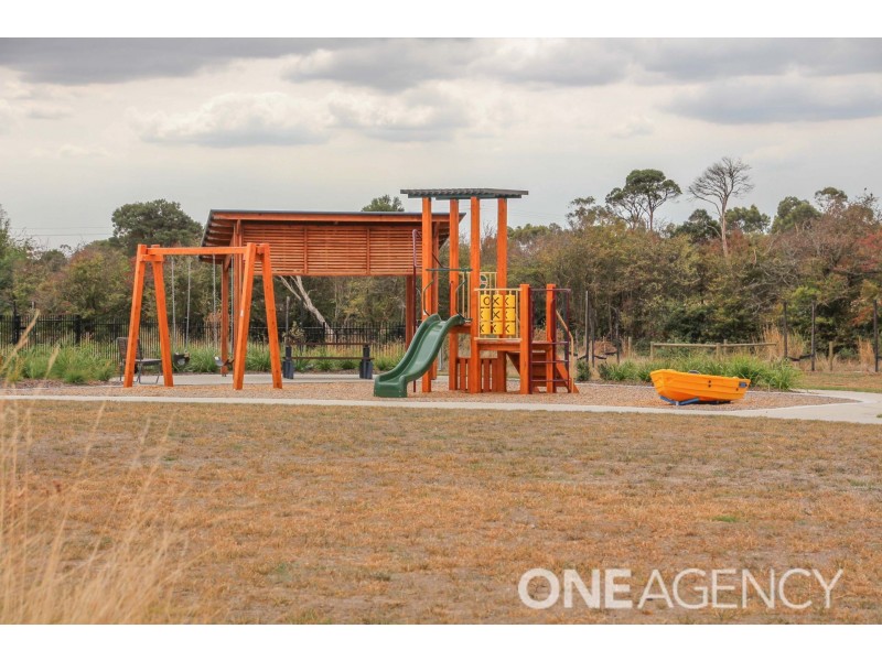 6 Langley Blvd, Lang Lang VIC 3984