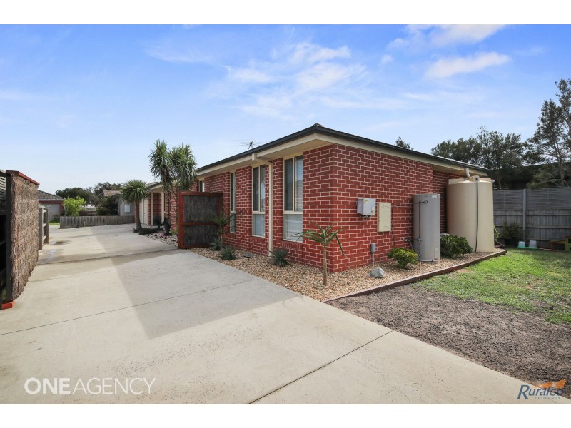 7/8a Henry Street, Koo Wee Rup VIC 3981