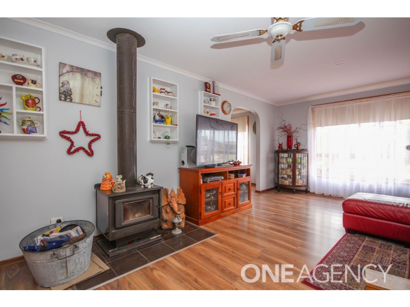 15 James Street, Lang Lang VIC 3984