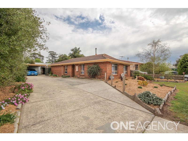 15 James Street, Lang Lang VIC 3984