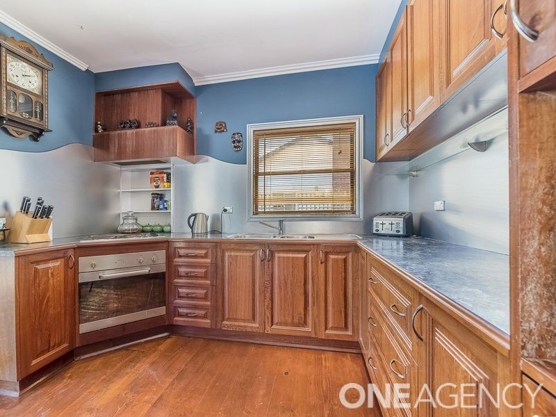 8 Sybella Avenue, Koo Wee Rup VIC 3981