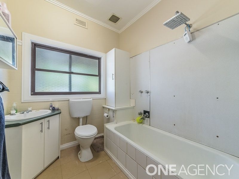 8 Sybella Avenue, Koo Wee Rup VIC 3981
