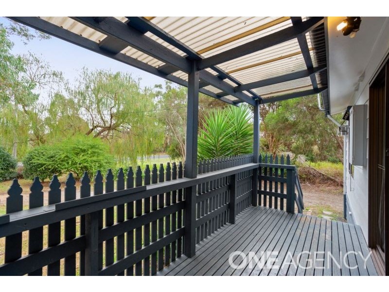 18 Davis Street, Nyora VIC 3987