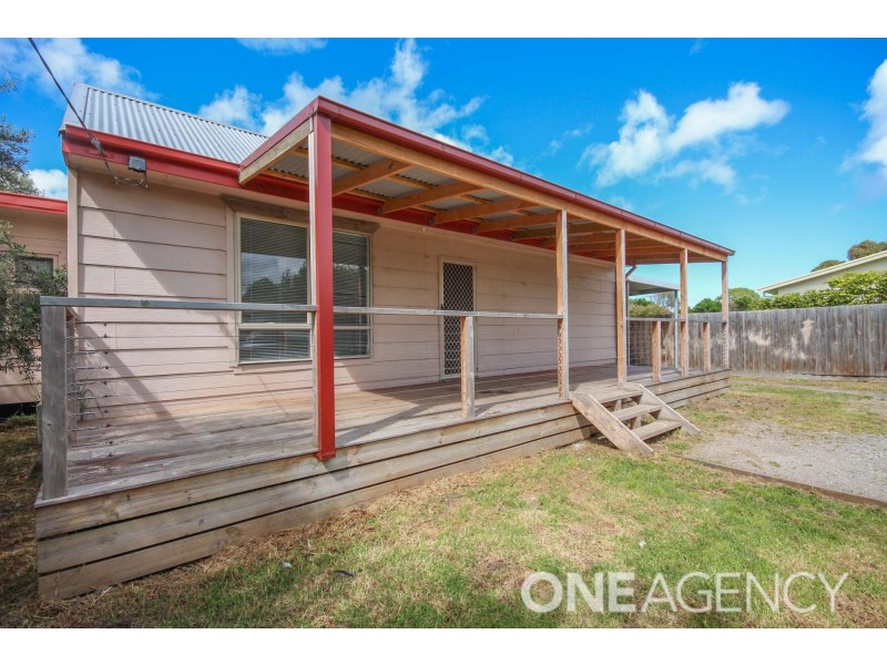 13 Scenorama Rd, Coronet Bay VIC 3984