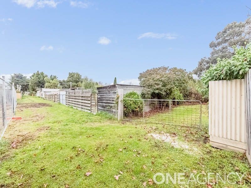 20 Westernport Road, Lang Lang VIC 3984