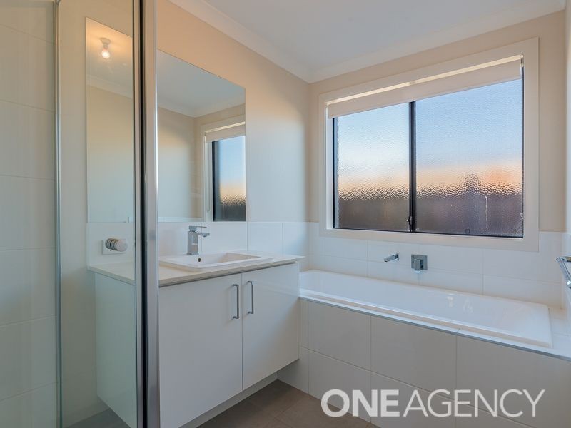 48 Diamond Dr, Koo Wee Rup VIC 3981