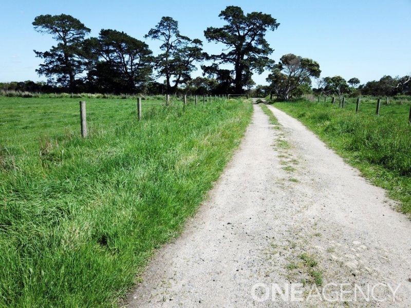 Lot 1 Koo Wee Rup Longwarry Road, Modella VIC 3816