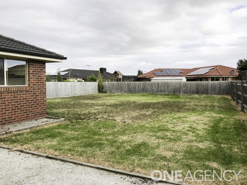 10 Bailey Boulevard, Koo Wee Rup VIC 3981