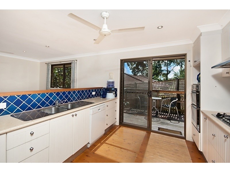 1 Bobra Glen, Ocean Shores NSW 2483