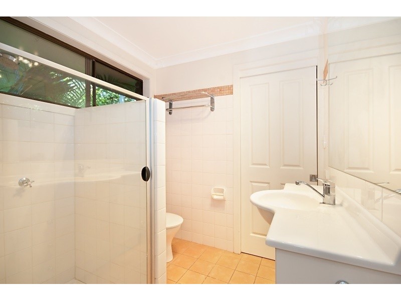 1 Bobra Glen, Ocean Shores NSW 2483