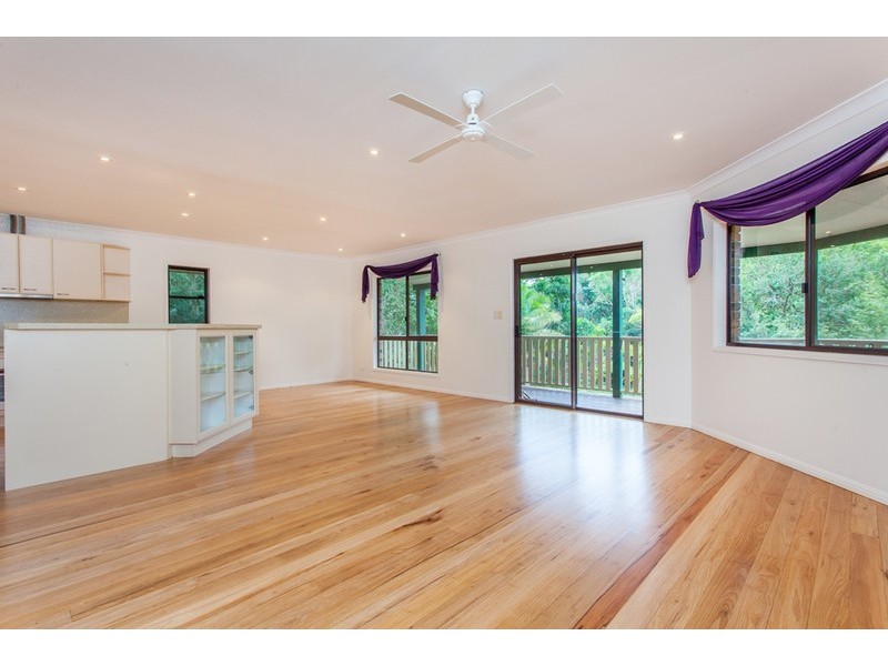 5 Hakea Crescent, Suffolk Park NSW 2481