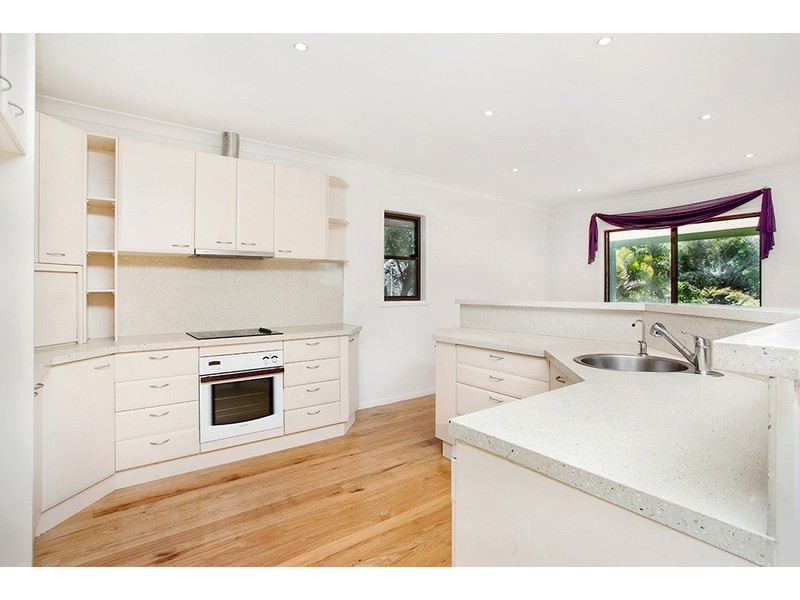 5 Hakea Crescent, Suffolk Park NSW 2481