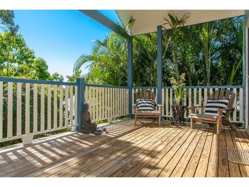 15 Bottlebrush Crescent, Suffolk Park NSW 2481