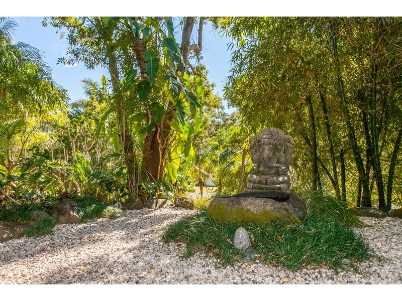 15 Bottlebrush Crescent, Suffolk Park NSW 2481